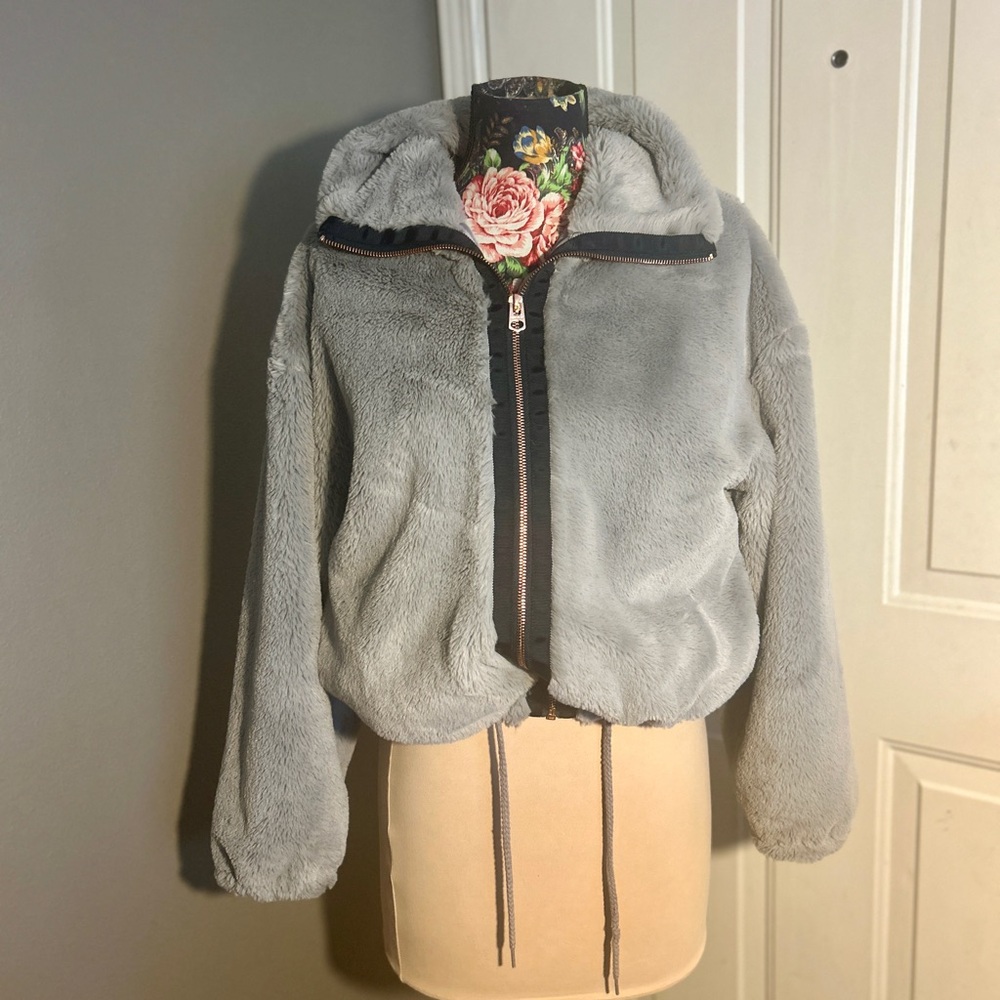 Lucky Brand Faux Fur Hooded Jacket S Gray Blue Rose Gold Zip Drawstring Hem